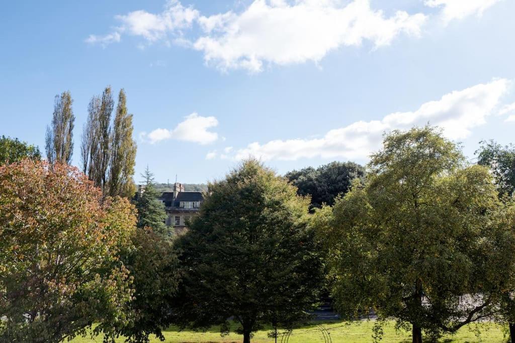 Spacious Georgian Pad - Free Parking - Walk To Bath Apartment Exterior foto